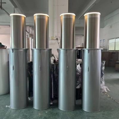 L'OEM a pré enfoncé les bornes en hausse automatiques de la taille 1110mm pour des allées